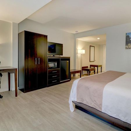 Quality Inn & Suites Λίνκολν Εξωτερικό φωτογραφία