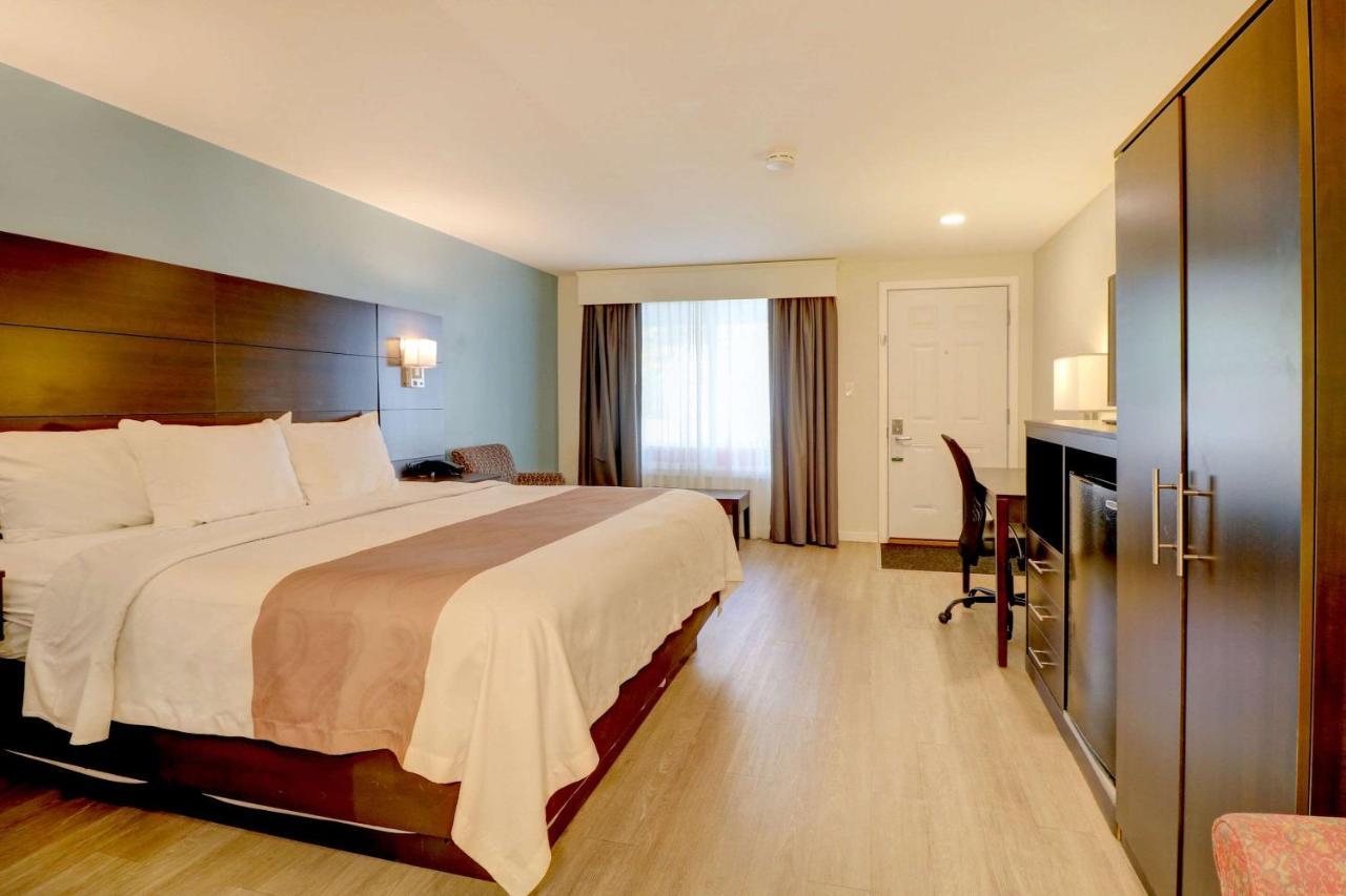 Quality Inn & Suites Λίνκολν Εξωτερικό φωτογραφία