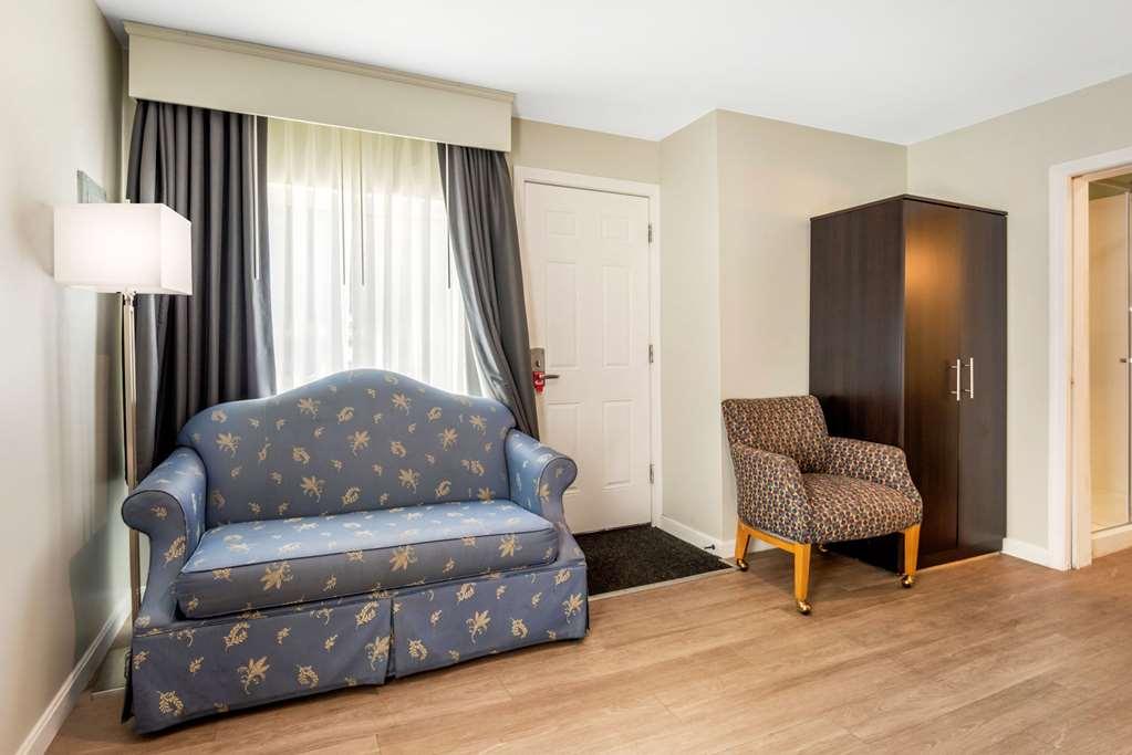 Quality Inn & Suites Λίνκολν Δωμάτιο φωτογραφία