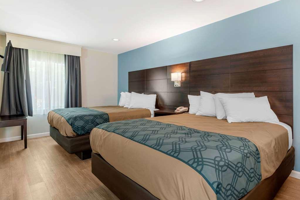 Quality Inn & Suites Λίνκολν Δωμάτιο φωτογραφία