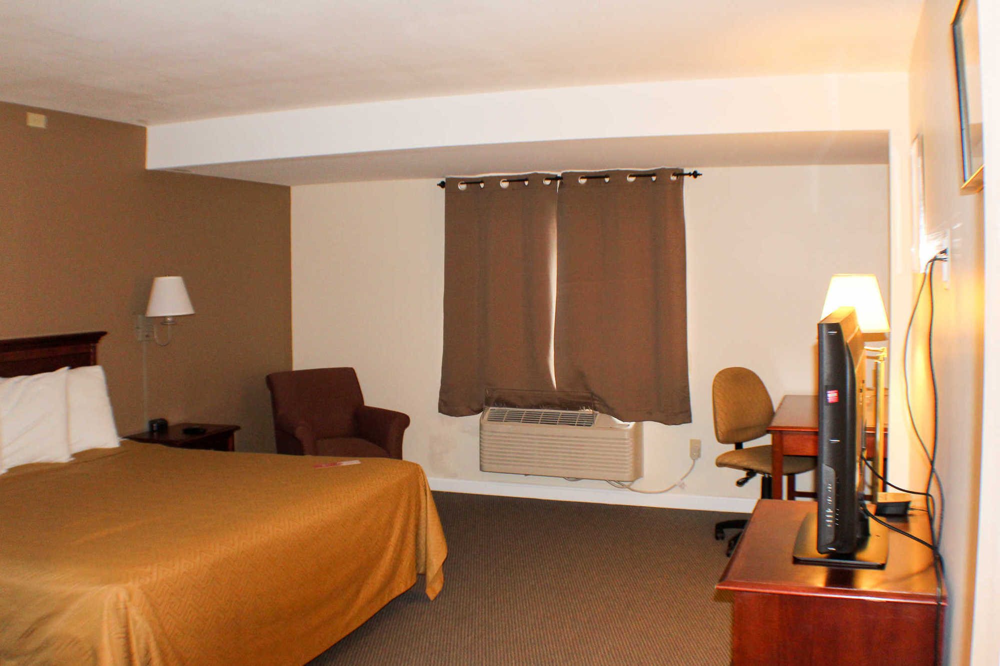 Quality Inn & Suites Λίνκολν Δωμάτιο φωτογραφία